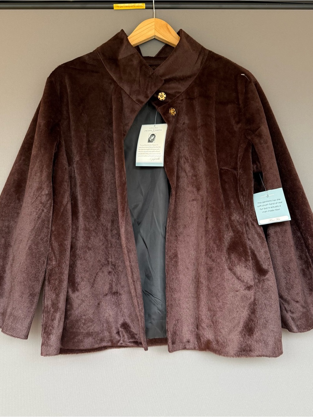 Jaclyn Smith Faux Fur Cropped Boxy Jacket  Chocolate Brown Womens Large Luxe